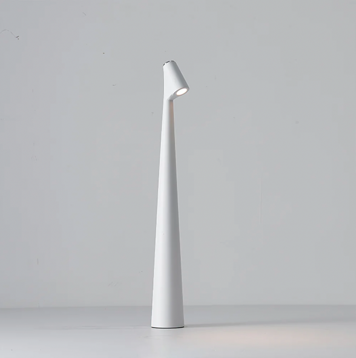 LED Table Lamp 'NordicElegance' – Cordless Rechargeable Bedside Light, 3-Way Dimmable Touch Desk & Reading Lamp